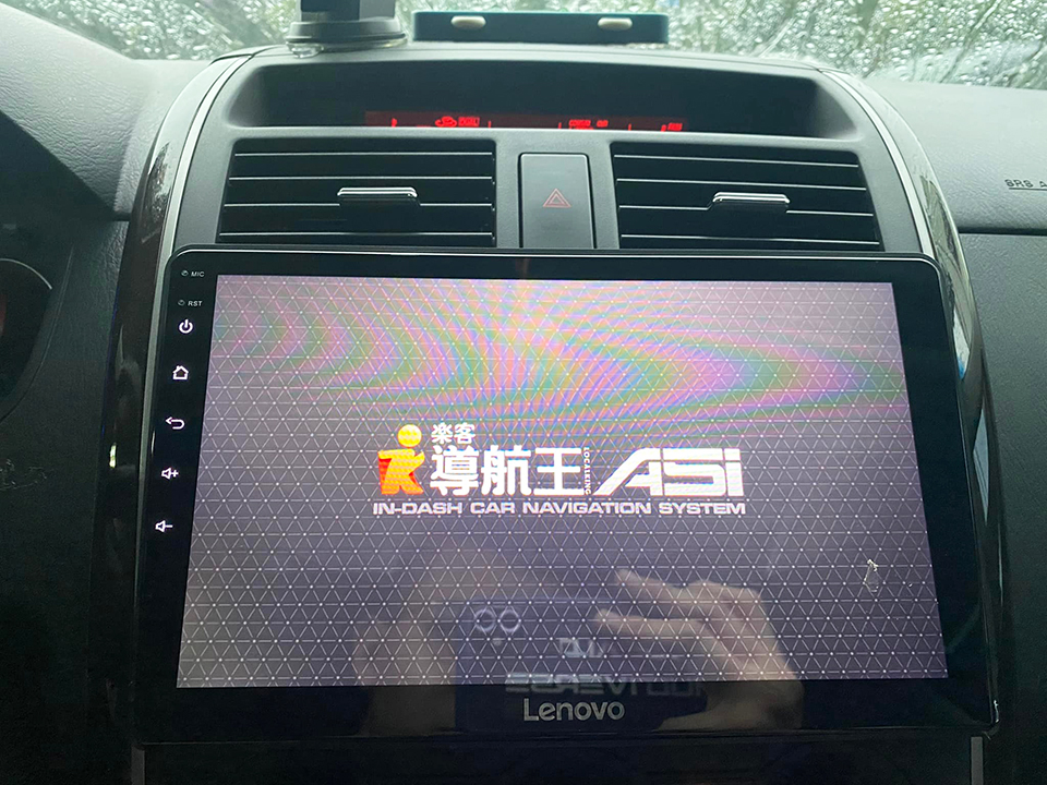 內建正版導航