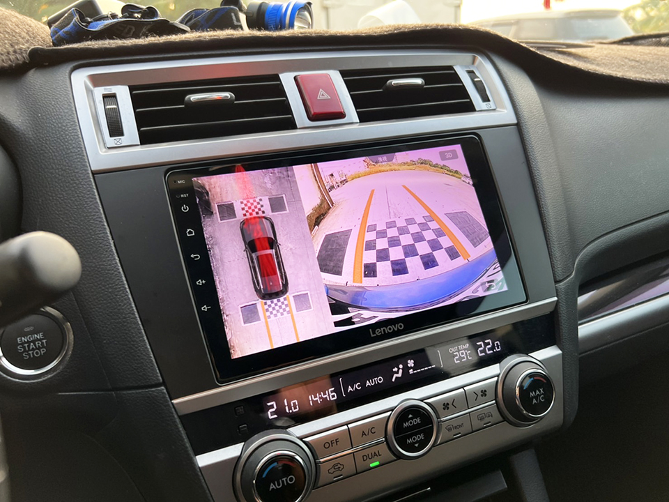 360環景360一體機-倒車後視鏡頭畫面顯示